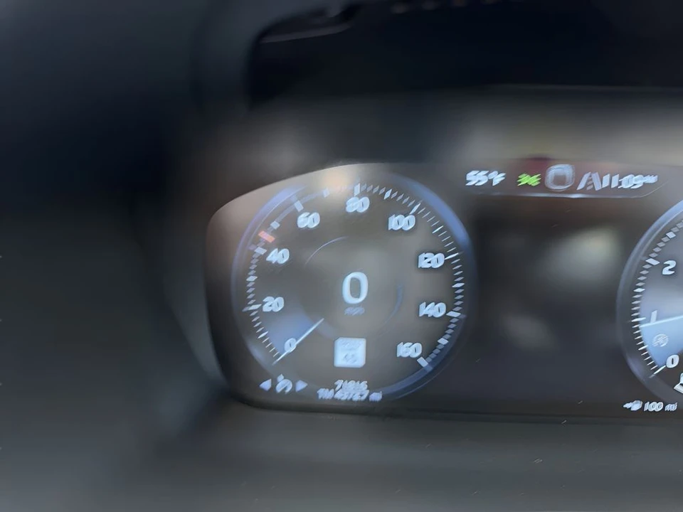 2021 Volvo S60 3rd Gen - Image 22 of 31