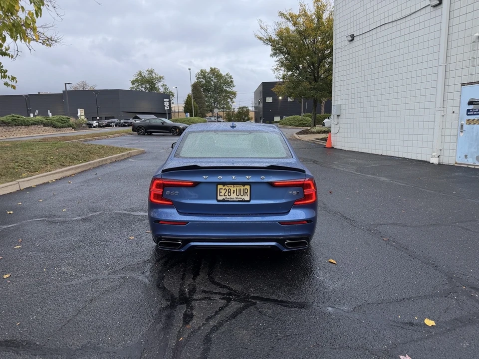 2021 Volvo S60 3rd Gen - Image 5 of 11