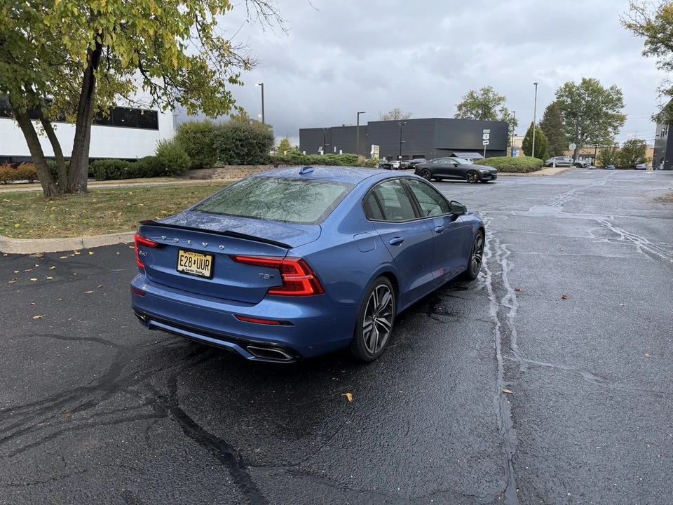 2021 Volvo S60 3rd Gen - Image 6 of 11