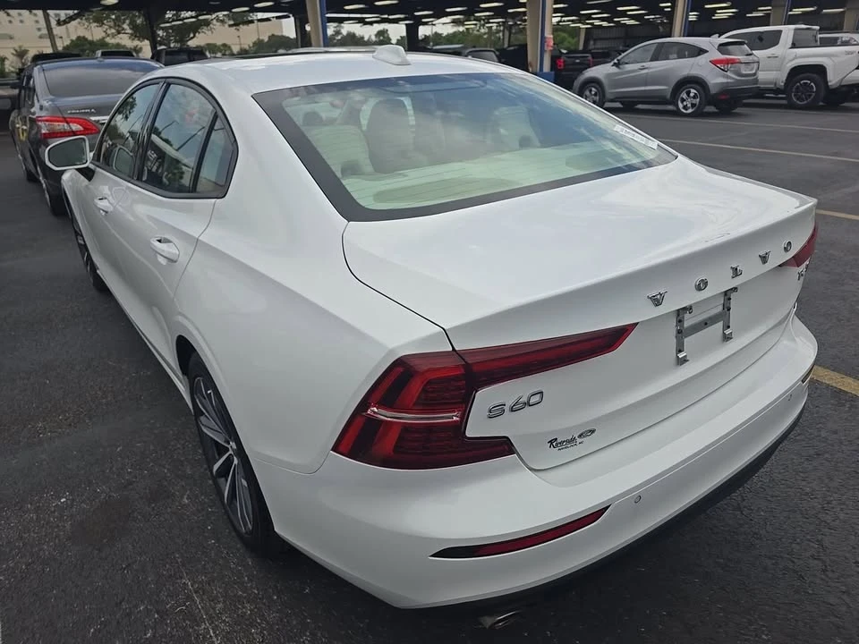 2021 Volvo S60 3rd Gen - Image 4 of 13