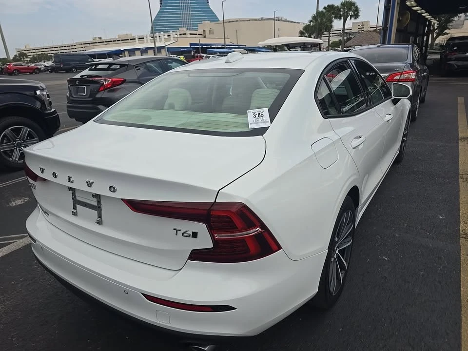 2021 Volvo S60 3rd Gen - Image 3 of 13