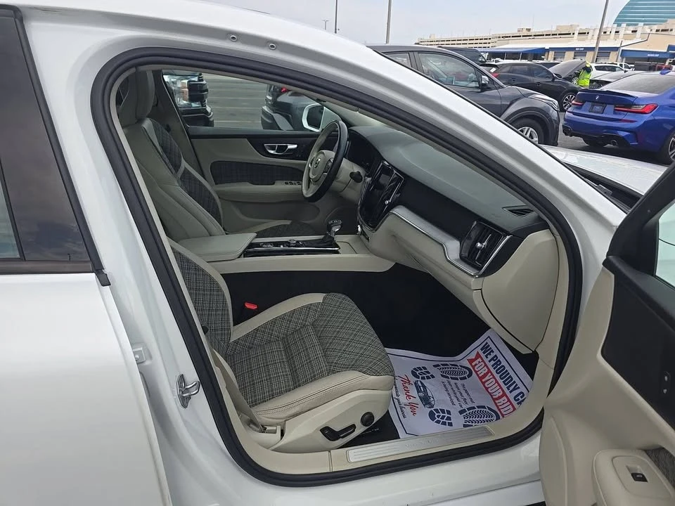 2021 Volvo S60 3rd Gen - Image 8 of 13