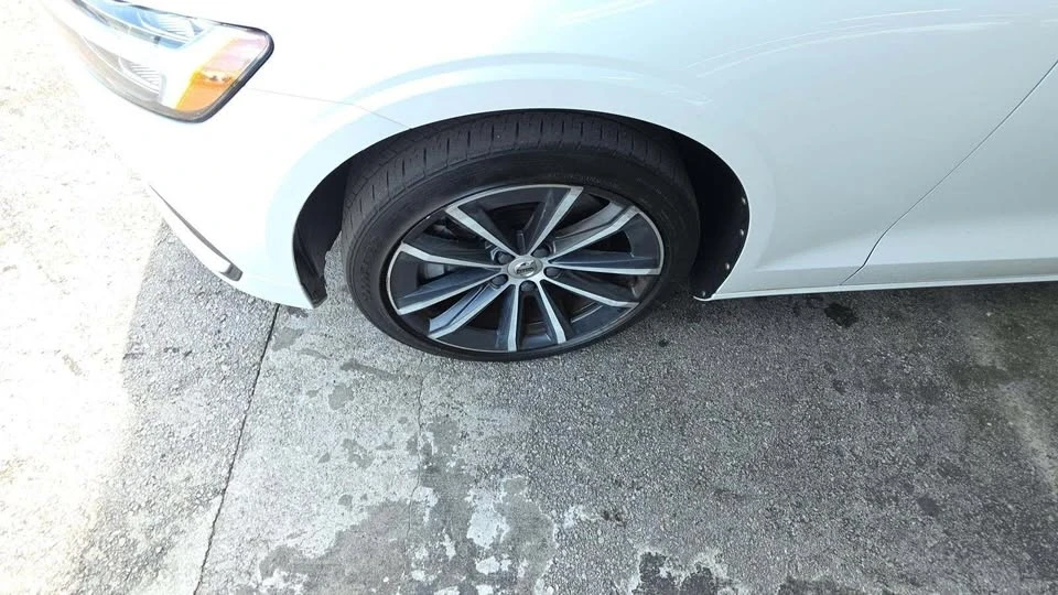 2021 Volvo S60 3rd Gen - Image 12 of 13