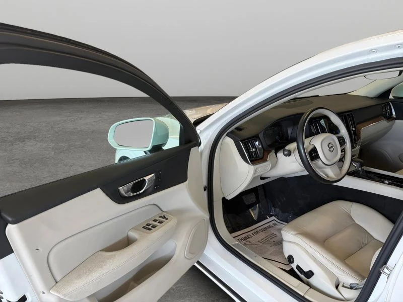 2021 Volvo S60 3rd Gen - Image 9 of 12