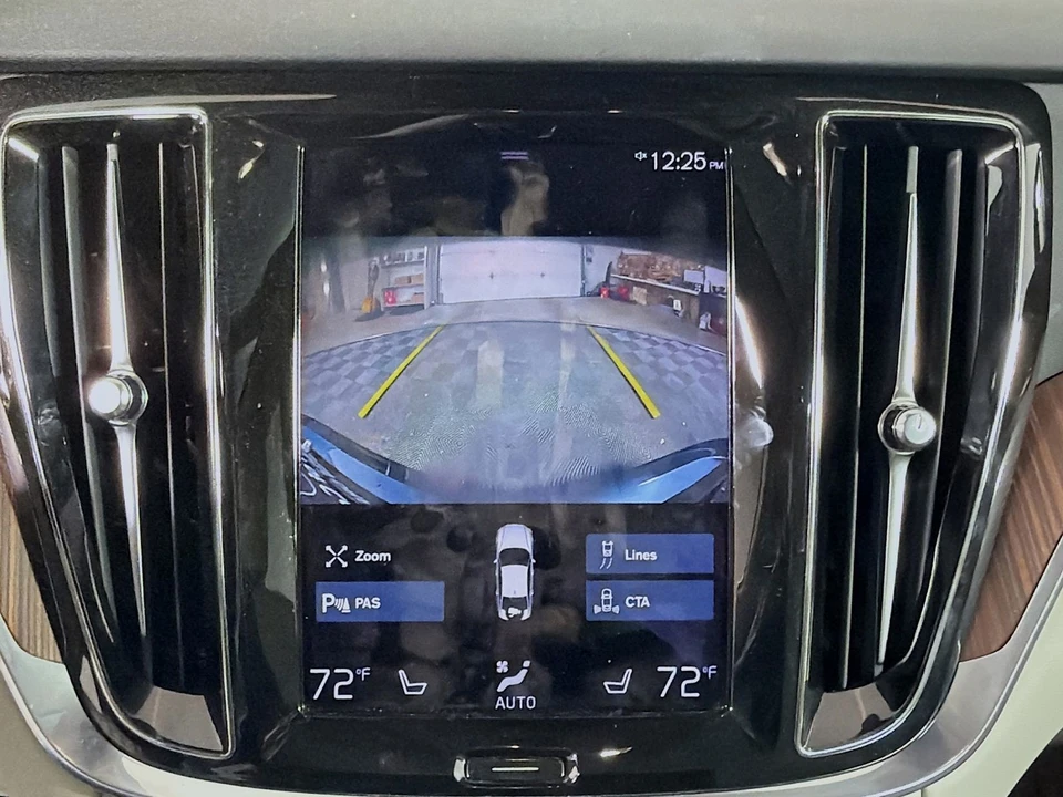 2021 Volvo S60 3rd Gen - Image 19 of 21