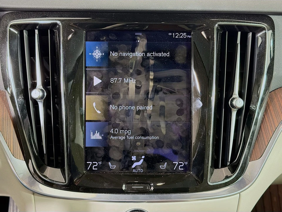 2021 Volvo S60 3rd Gen - Image 17 of 21