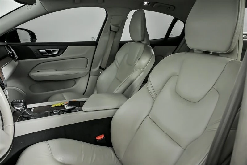 2021 Volvo S60 3rd Gen - Image 19 of 21