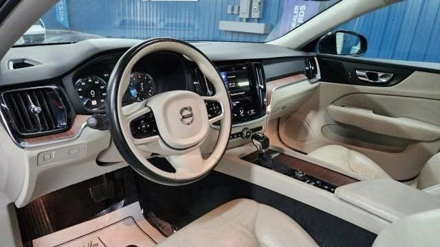 2021 Volvo S60 3rd Gen - Image 8 of 12