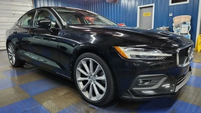 2021 Volvo S60 3rd Gen - Image 2 of 12