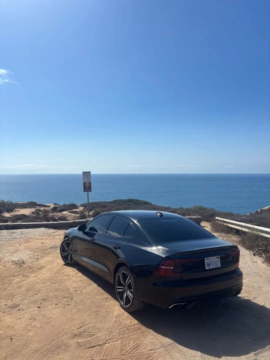 2021 Volvo S60 3rd Gen - Image 9 of 10