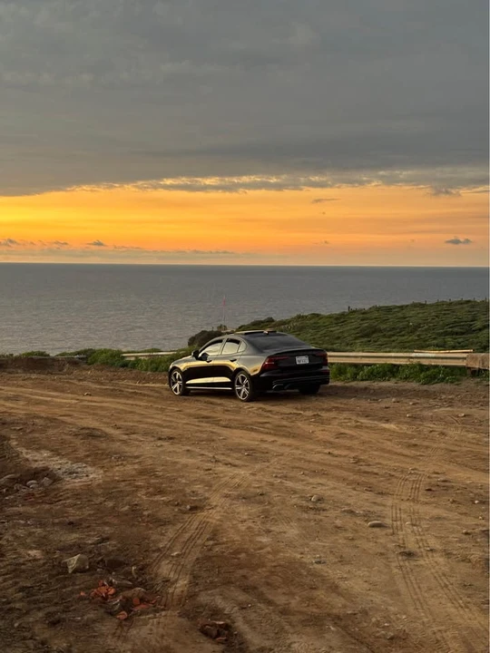 2021 Volvo S60 3rd Gen - Image 8 of 10