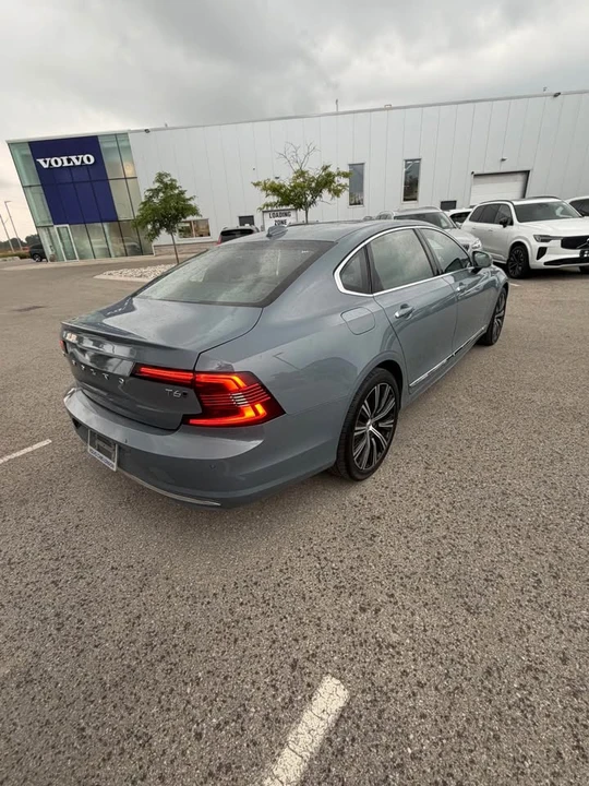 2021 Volvo S90 - Image 14 of 15