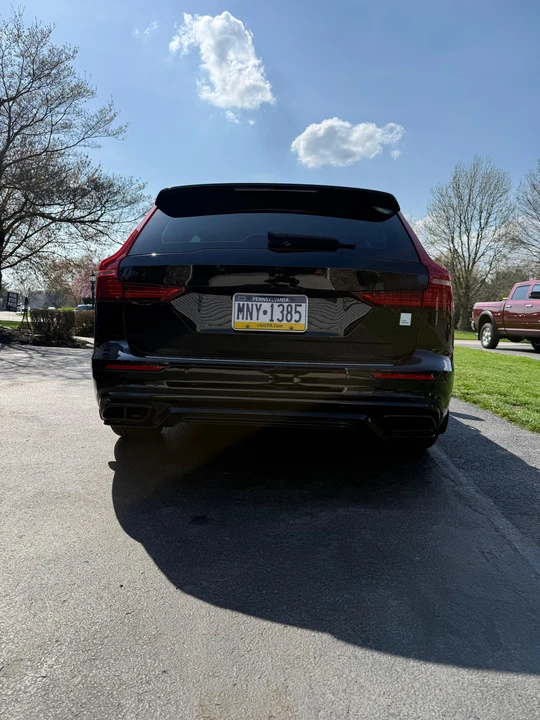2021 Volvo V60 2nd Gen - Image 8 of 30