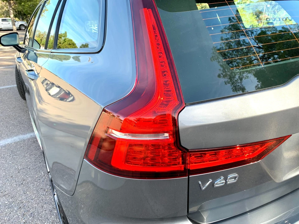 2021 Volvo V60 2nd Gen - Image 28 of 31