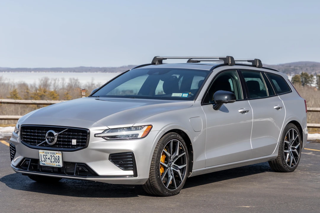 2021 Volvo V60 2nd Gen - Image 7 of 31