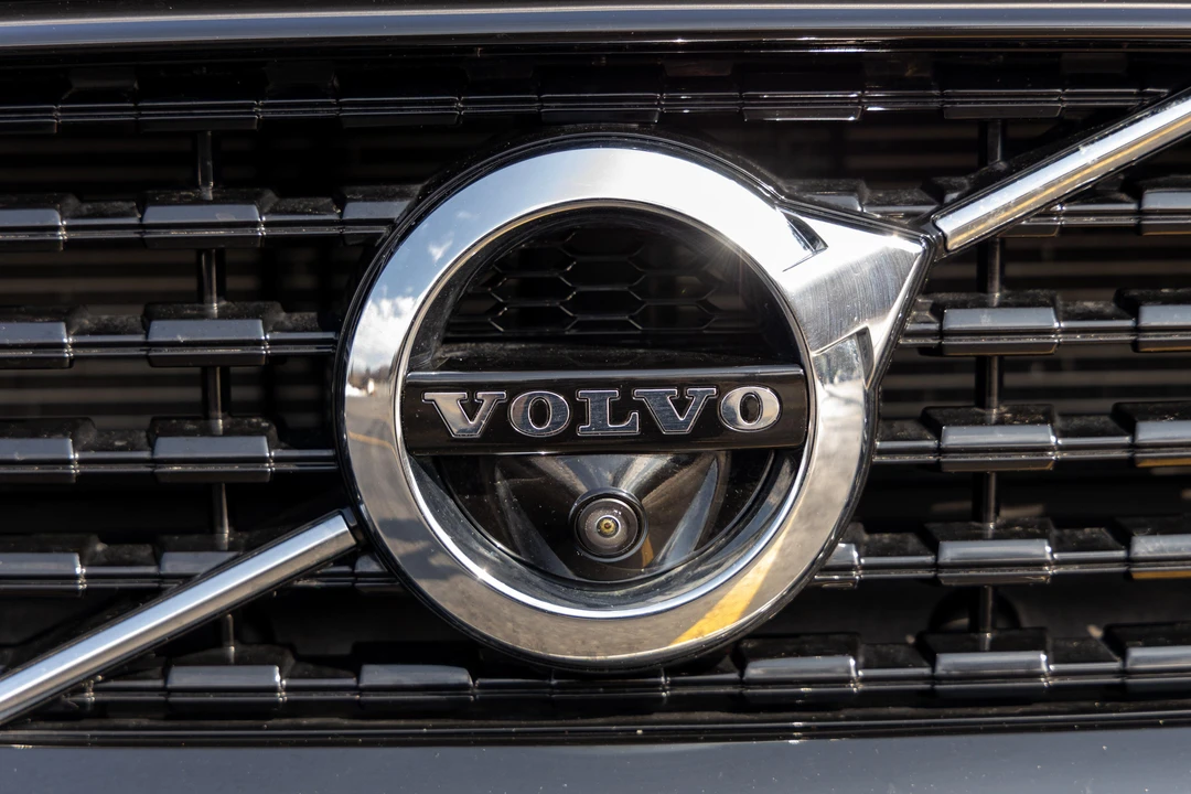2021 Volvo V60 2nd Gen - Image 12 of 31