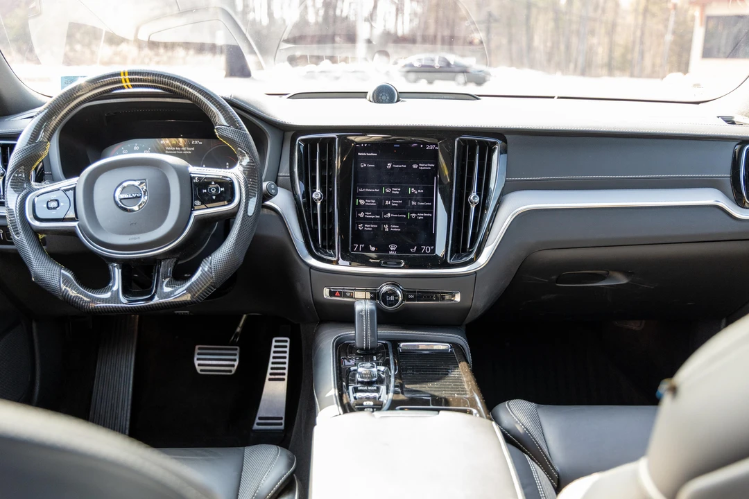 2021 Volvo V60 2nd Gen - Image 27 of 31