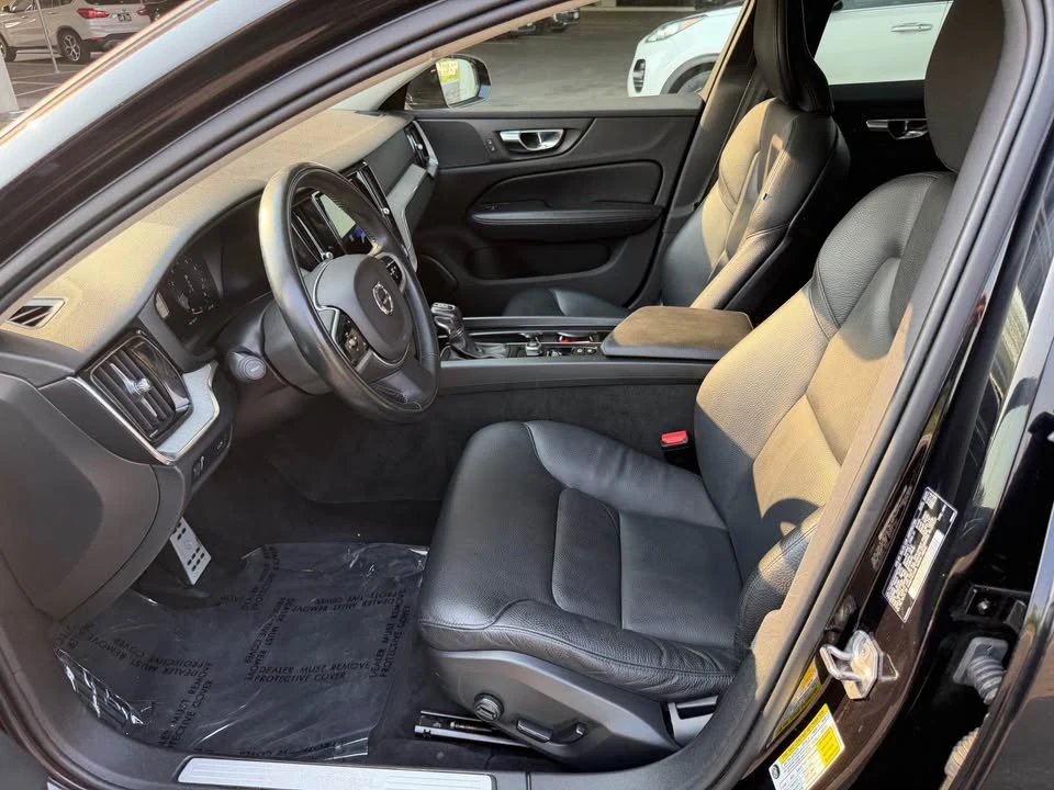 2021 Volvo V60 2nd Gen - Image 10 of 17