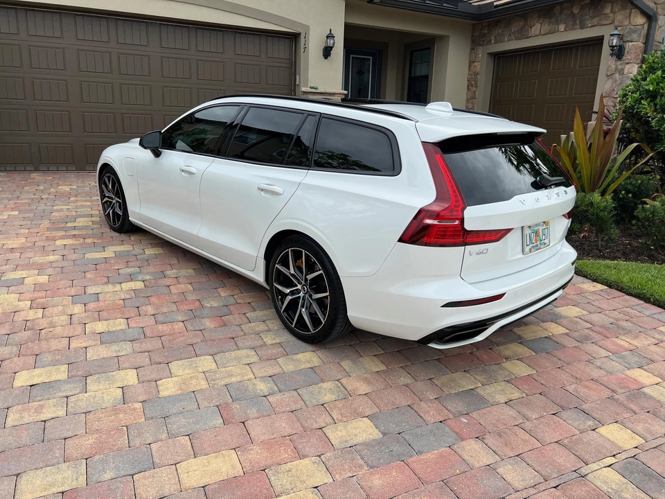 2021 Volvo V60 2nd Gen - Image 21 of 31