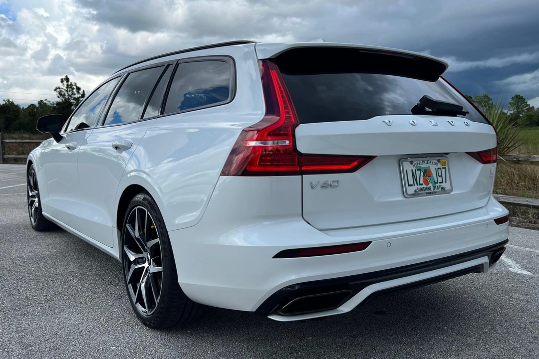 2021 Volvo V60 2nd Gen - Image 4 of 31