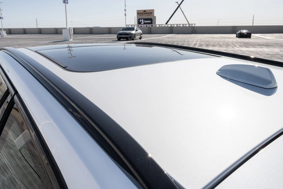 2021 Volvo V60 2nd Gen - Image 24 of 31