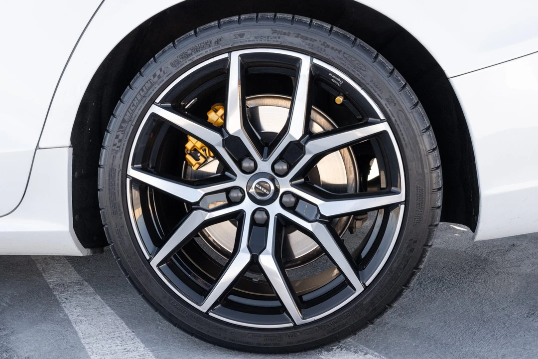 2021 Volvo V60 2nd Gen - Image 30 of 31