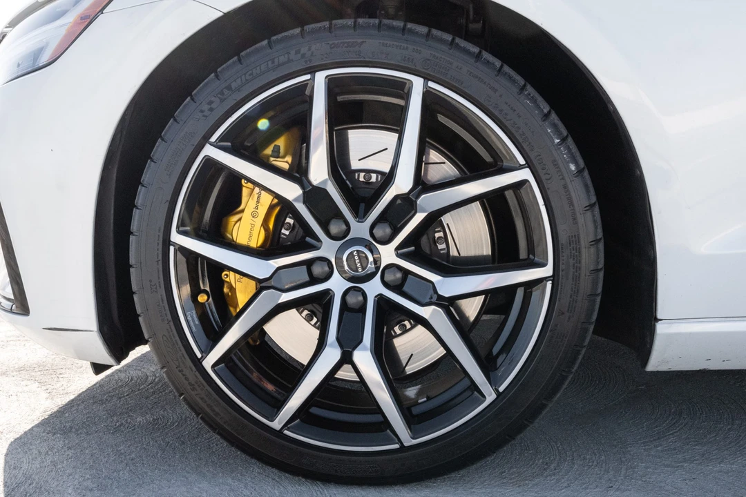 2021 Volvo V60 2nd Gen - Image 28 of 31