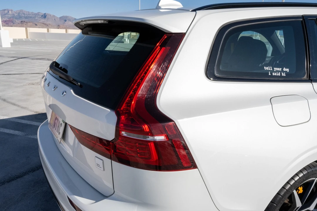 2021 Volvo V60 2nd Gen - Image 13 of 31