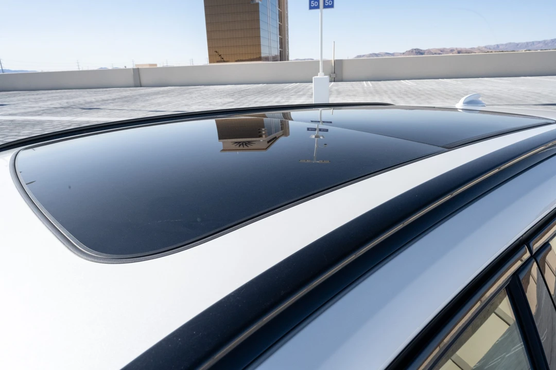 2021 Volvo V60 2nd Gen - Image 27 of 31