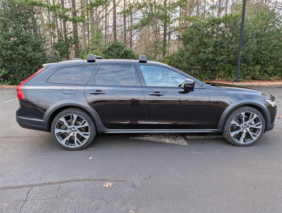 2021 Volvo V90 - Image 11 of 31