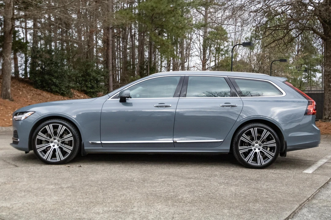 2021 Volvo V90 - Image 3 of 31