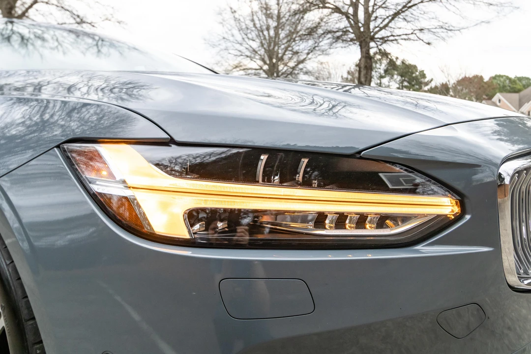 2021 Volvo V90 - Image 11 of 31