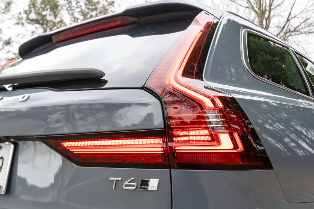2021 Volvo V90 - Image 15 of 31