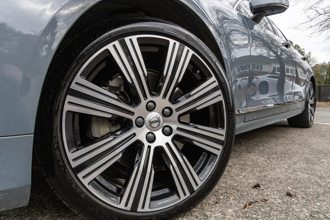 2021 Volvo V90 - Image 19 of 31