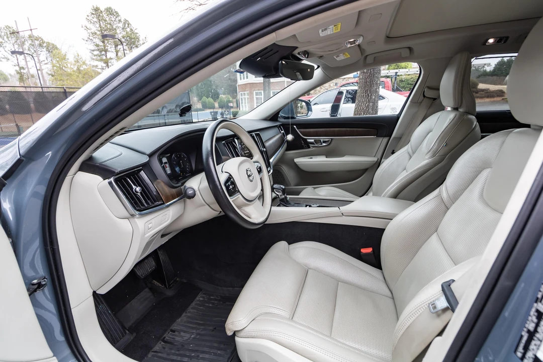 2021 Volvo V90 - Image 27 of 31