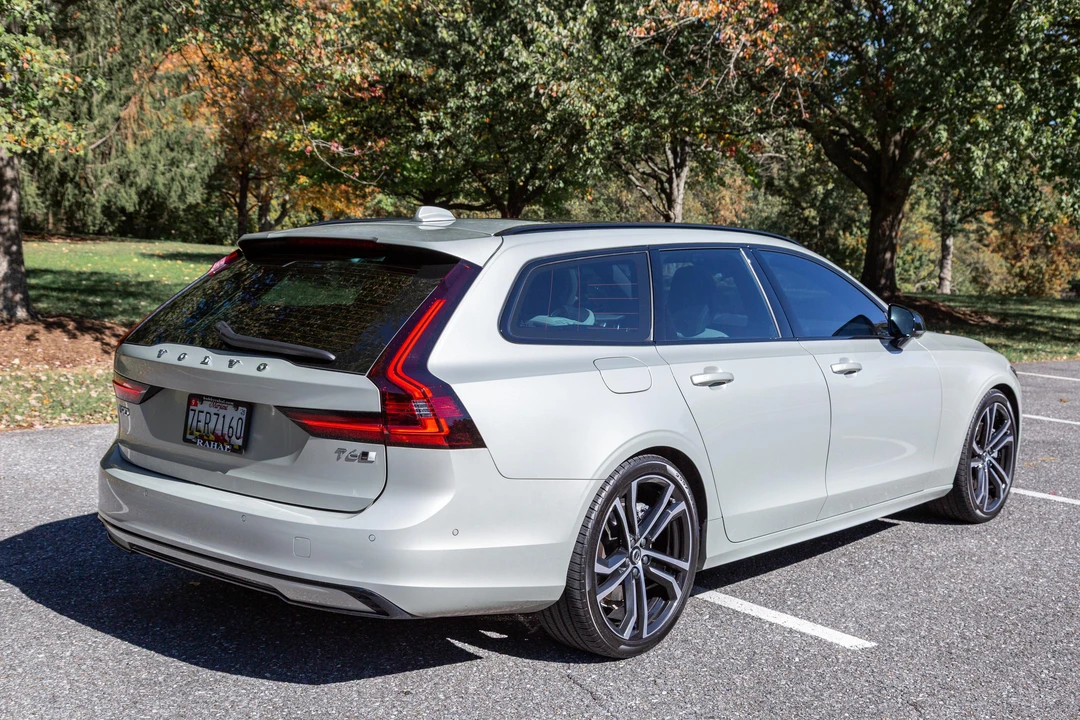2021 Volvo V90 - Image 12 of 31