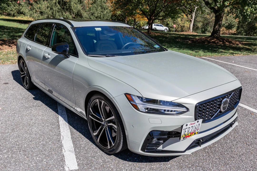 2021 Volvo V90 - Image 14 of 31