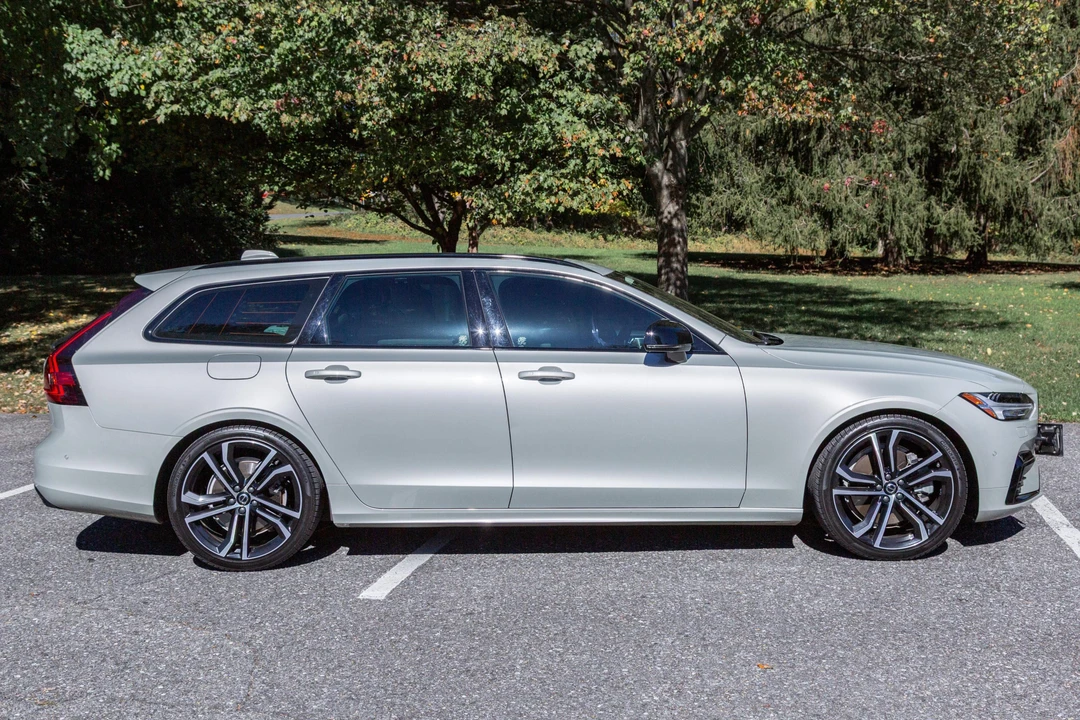 2021 Volvo V90 - Image 3 of 31