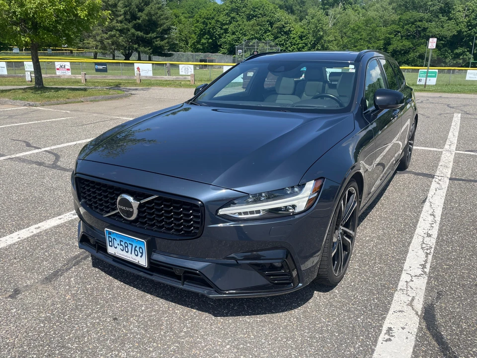 2021 Volvo V90 - Image 8 of 31
