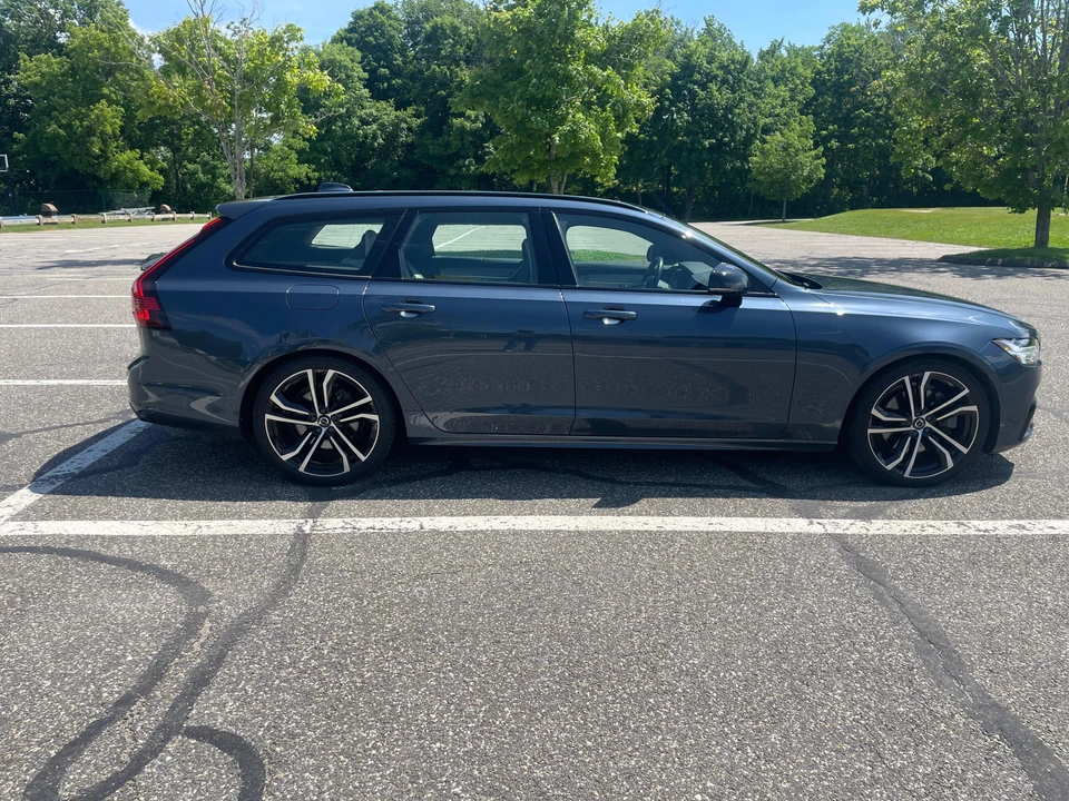 2021 Volvo V90 - Image 18 of 31