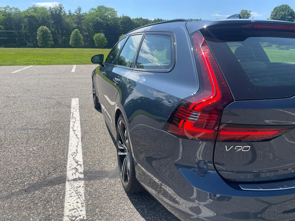 2021 Volvo V90 - Image 31 of 31