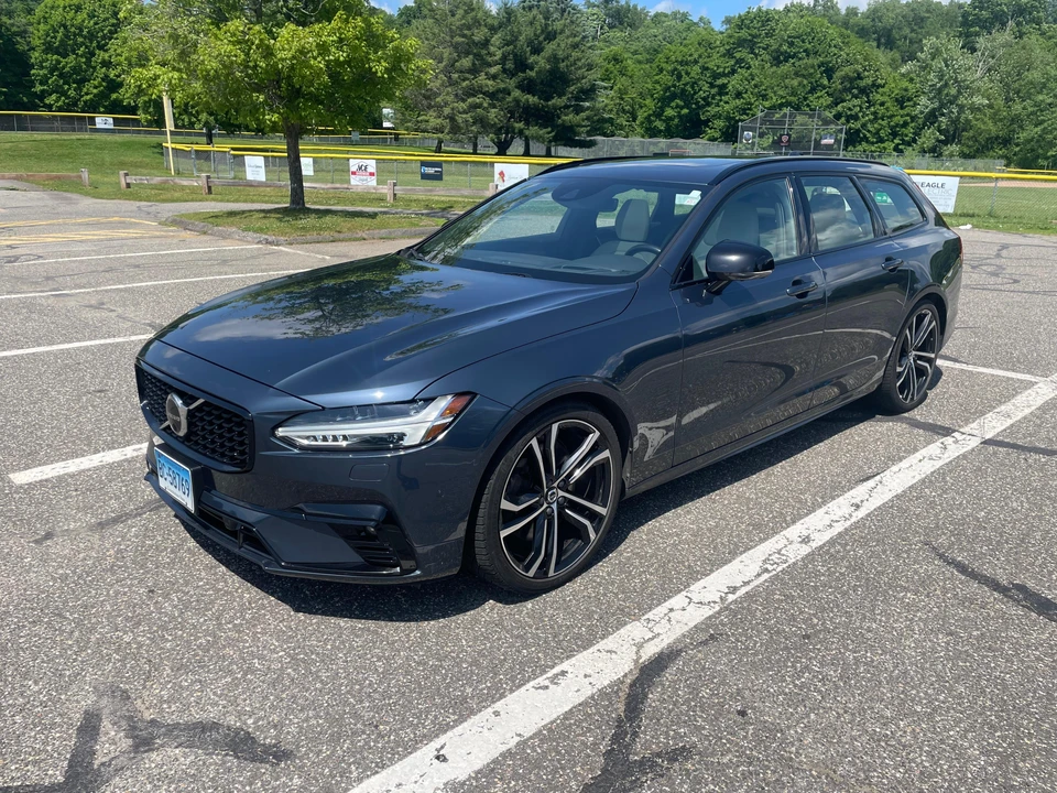 2021 Volvo V90 - Image 9 of 31