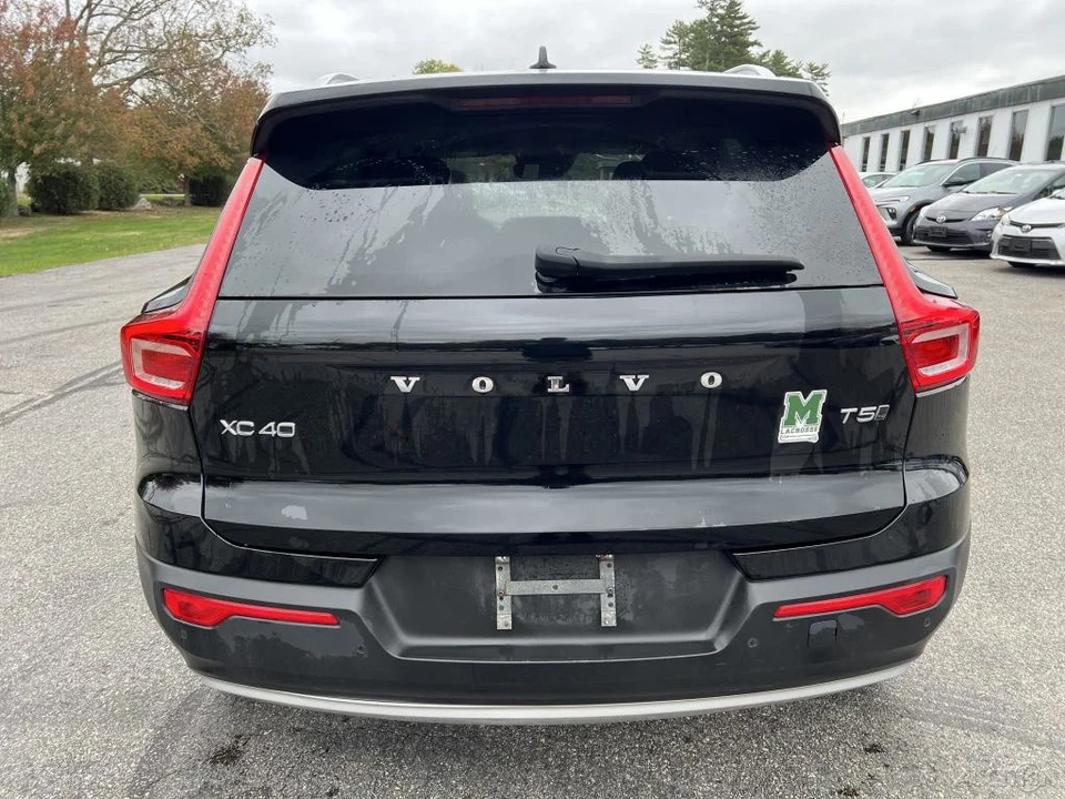 2021 Volvo XC60 2nd Gen - Image 4 of 12