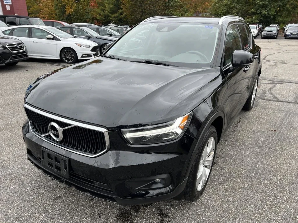 2021 Volvo XC60 2nd Gen - Image 10 of 12