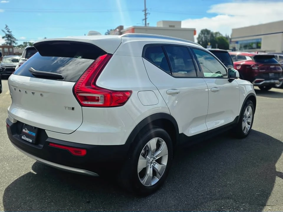 2021 Volvo XC40 - Image 3 of 11