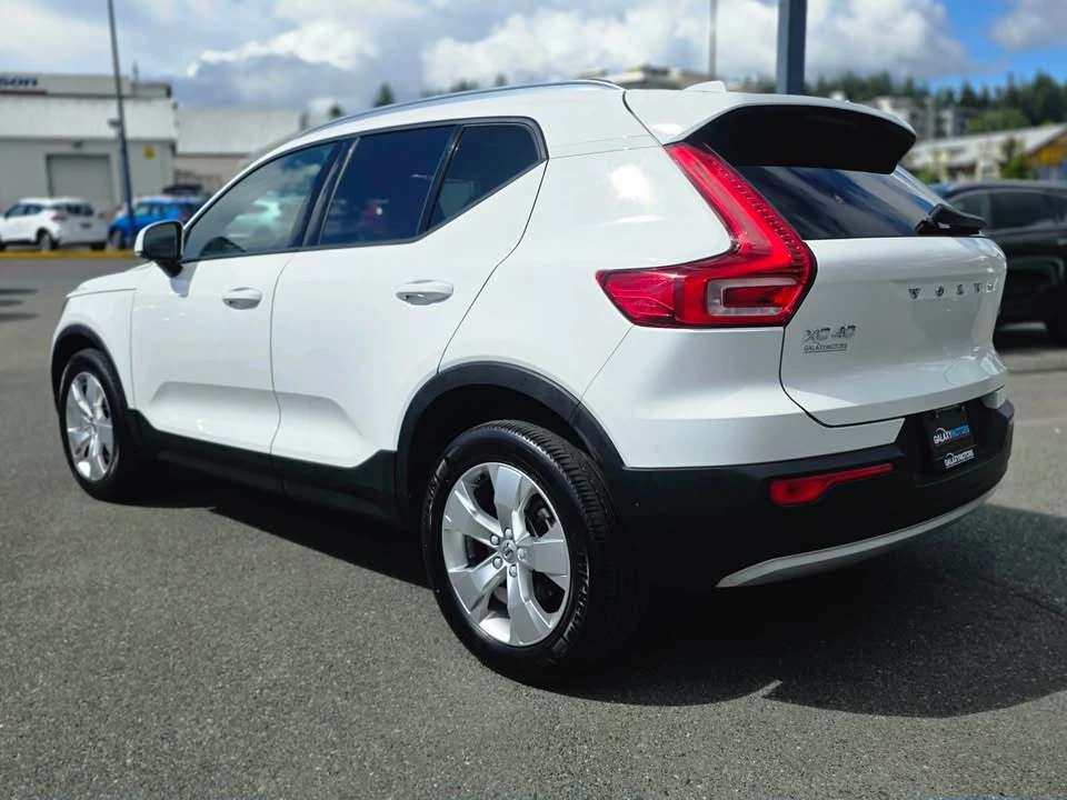 2021 Volvo XC40 - Image 4 of 11