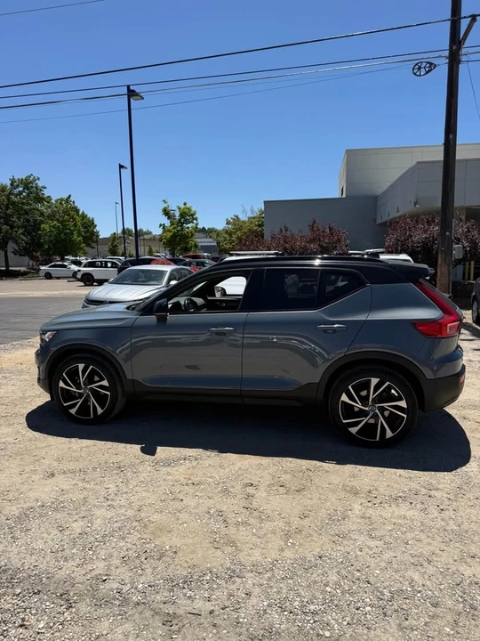 2021 Volvo XC40 - Image 8 of 18
