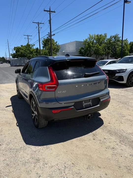2021 Volvo XC40 - Image 5 of 18