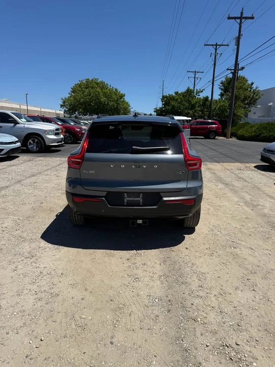 2021 Volvo XC40 - Image 4 of 18