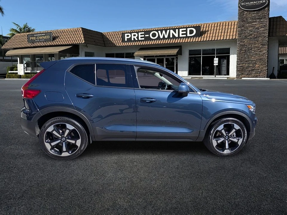 2021 Volvo XC40 - Image 8 of 21